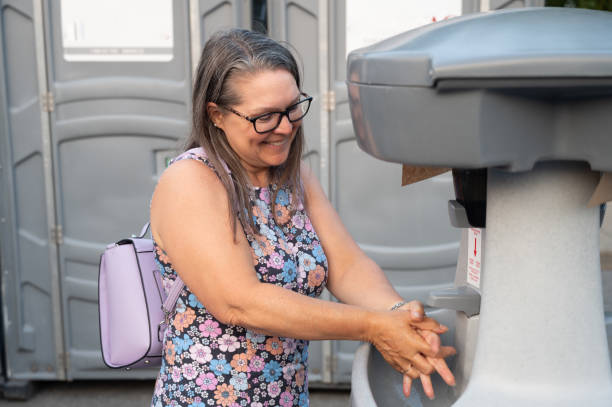 Best Porta potty rental for parties  in New Athens, IL